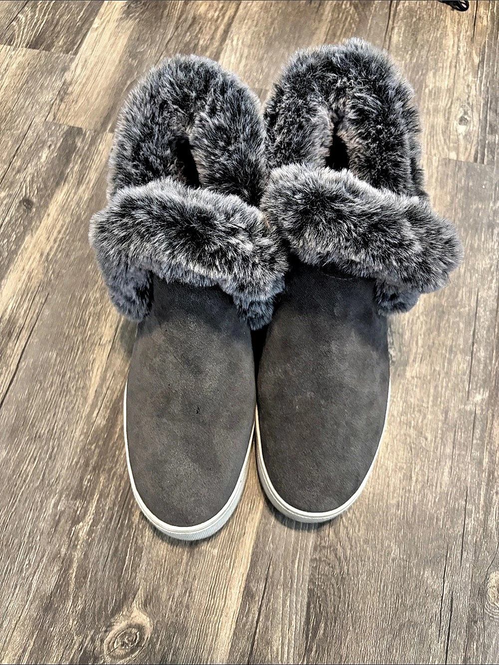 J/Slides Faux Fur Platform Slippers in Gray US 10